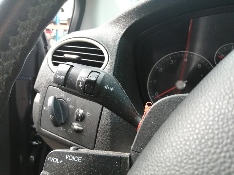 Recambio de mando intermitentes para ford focus berlina (cap) 1.6 cat referencia OEM IAM 17D940B  
