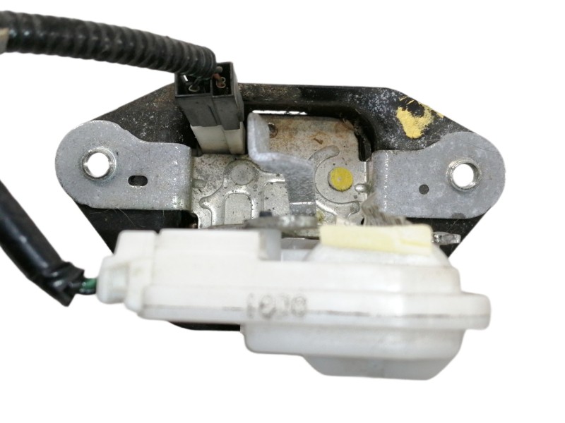 Recambio de cerradura maletero / porton para honda cr-v (re) comfort referencia OEM IAM EUK9361110A GI83866 