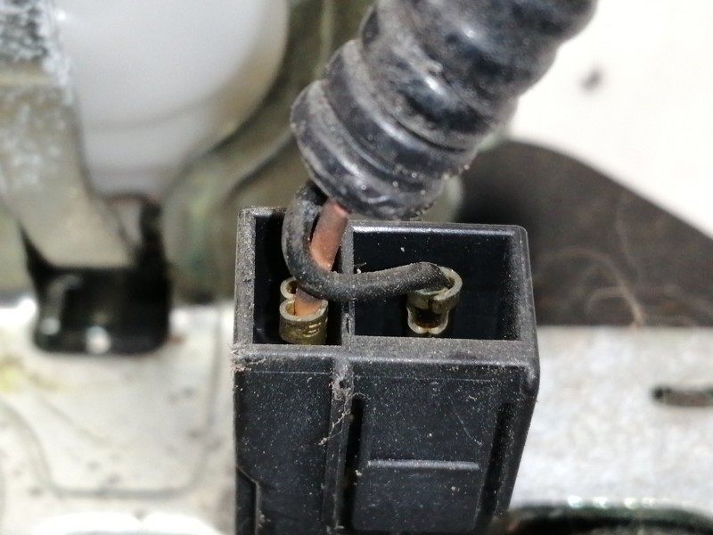 Recambio de cerradura maletero / porton para honda cr-v (re) comfort referencia OEM IAM EUK9361110A GI83866 