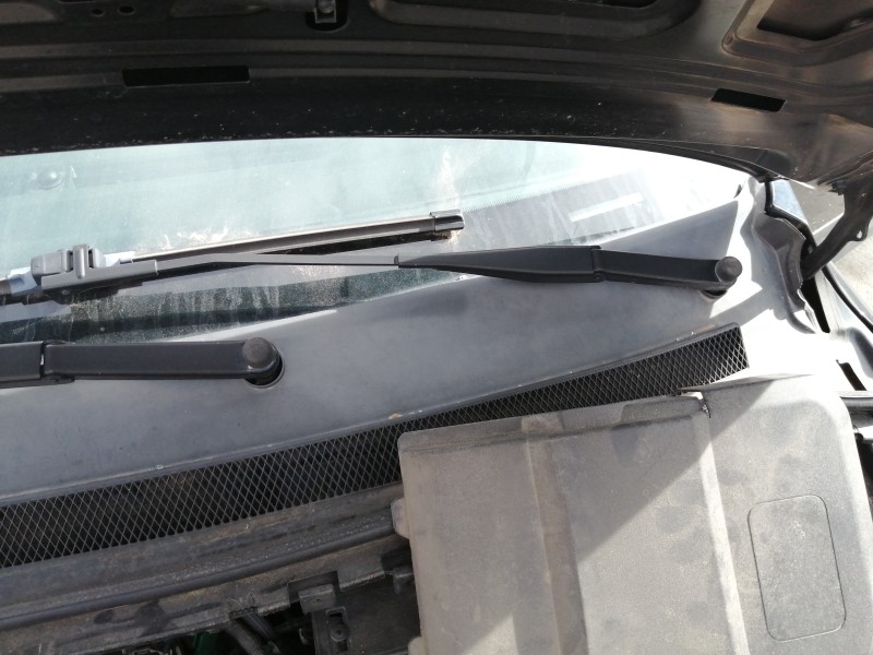 Recambio de motor limpia delantero para ford focus berlina (cap) 1.6 cat referencia OEM IAM 4M5117504AB 4M5117508AA / 3397020776