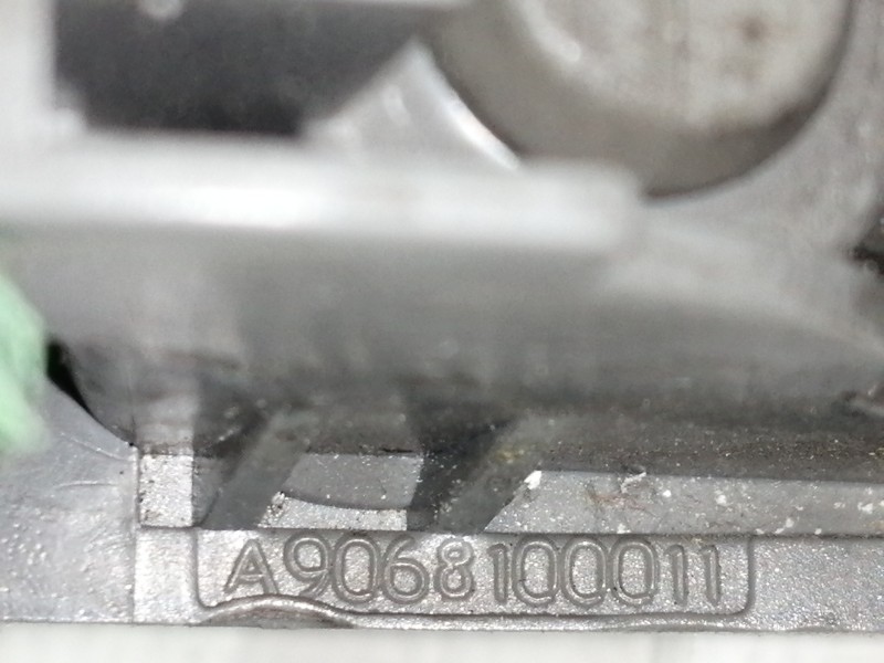 Recambio de parasol izquierdo para volkswagen crafter combi (2e) combi, techo elevado 35 referencia OEM IAM A9068100011  