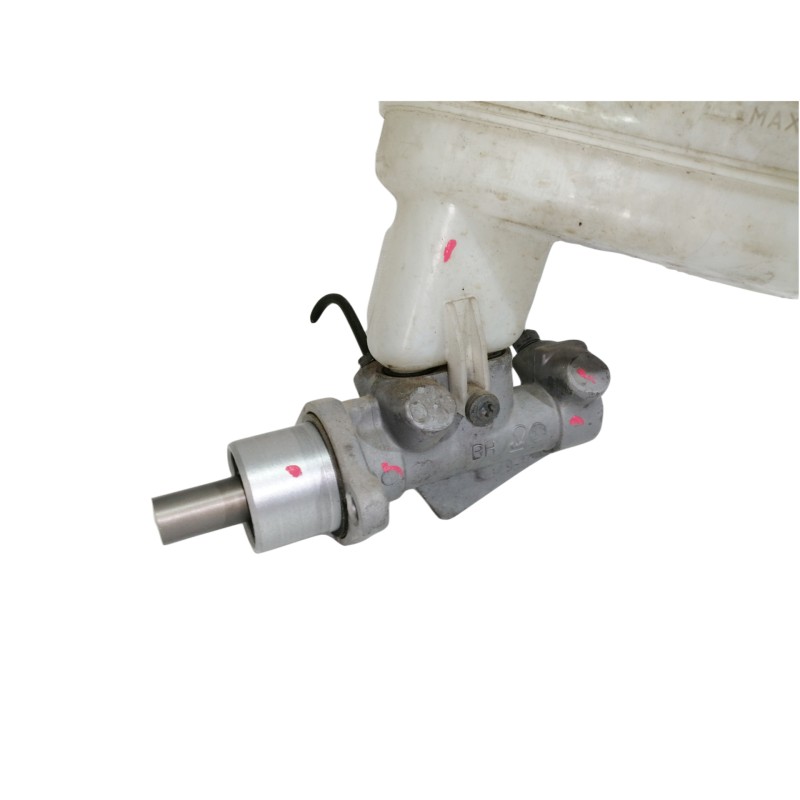 Recambio de bomba freno para renault twingo authentique referencia OEM IAM 8200403300  