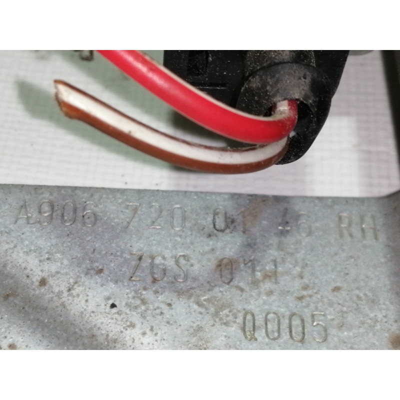 Recambio de elevalunas delantero derecho para volkswagen crafter combi (2e) combi, techo elevado 35 referencia OEM IAM A90672001