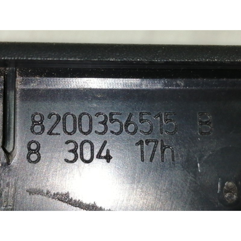 Recambio de mando elevalunas delantero izquierdo para renault twingo authentique referencia OEM IAM 8200356515B  