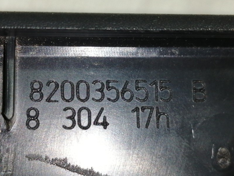 Recambio de mando elevalunas delantero izquierdo para renault twingo authentique referencia OEM IAM 8200356515B  