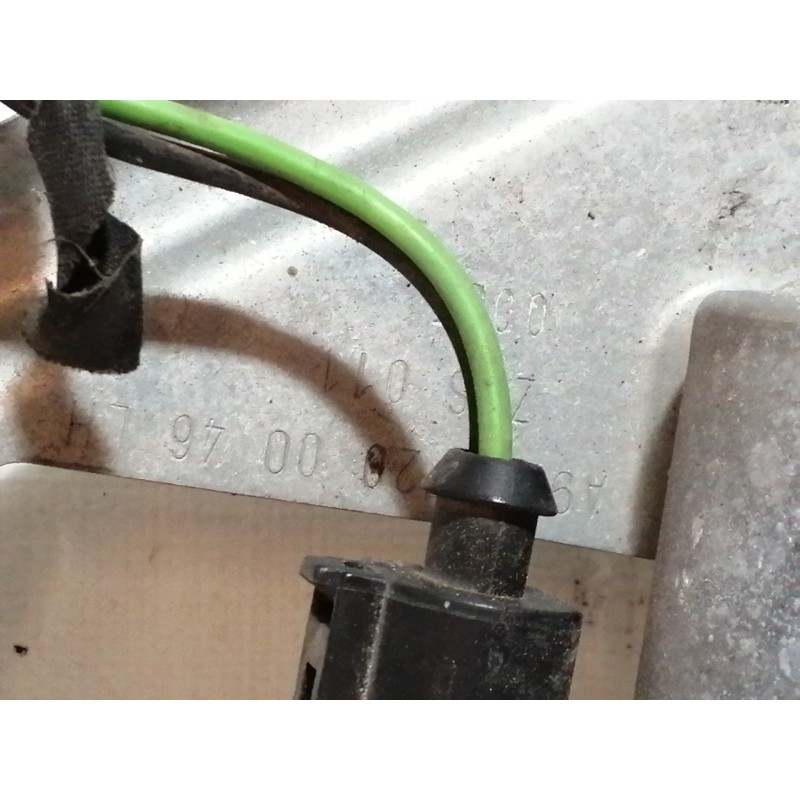 Recambio de elevalunas delantero izquierdo para volkswagen crafter combi (2e) combi, techo elevado 35 referencia OEM IAM A906720