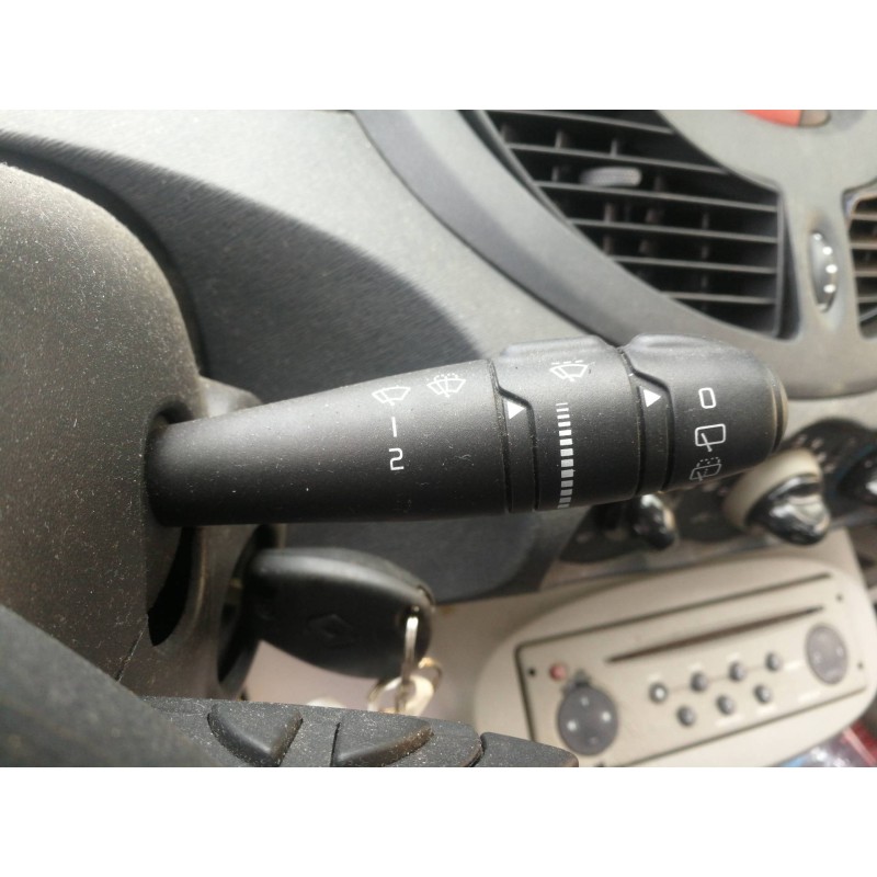 Recambio de mando limpia para renault twingo authentique referencia OEM IAM 8200856010  