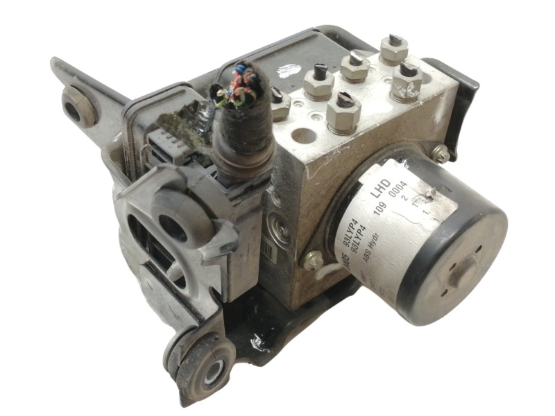 Recambio de abs para opel insignia berlina cosmo referencia OEM IAM 13316697  