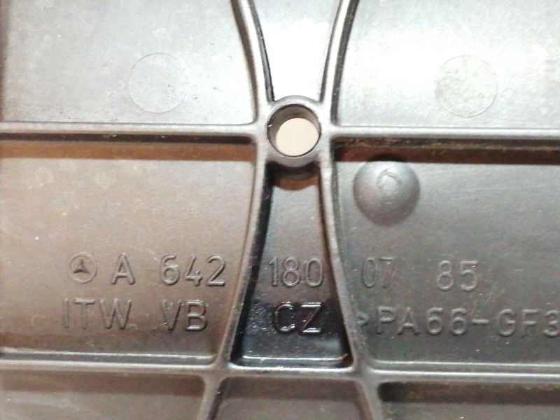 Recambio de despiece motor para mercedes-benz clase clk (w209) coupe 320 cdi (209.320) referencia OEM IAM A6421800785  