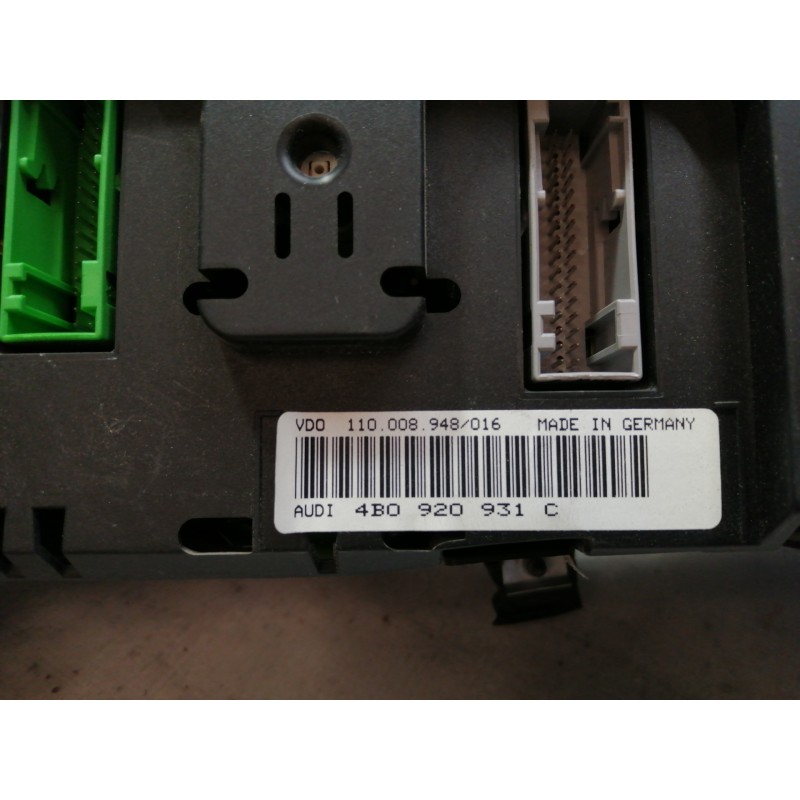 Recambio de cuadro instrumentos para audi a6 berlina (4b2) 2.4 (121kw) referencia OEM IAM 4B0920931C VDO110008948016 11000894801