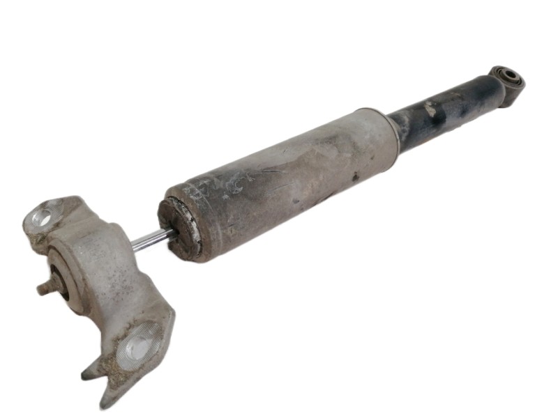 Recambio de amortiguador trasero derecho para opel insignia berlina cosmo referencia OEM IAM 3114202  