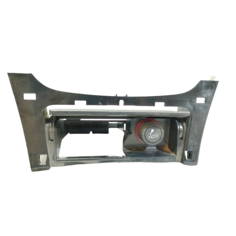 Recambio de cenicero para opel insignia berlina cosmo referencia OEM IAM 13241927  