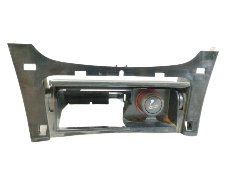 Recambio de cenicero para opel insignia berlina cosmo referencia OEM IAM 13241927  