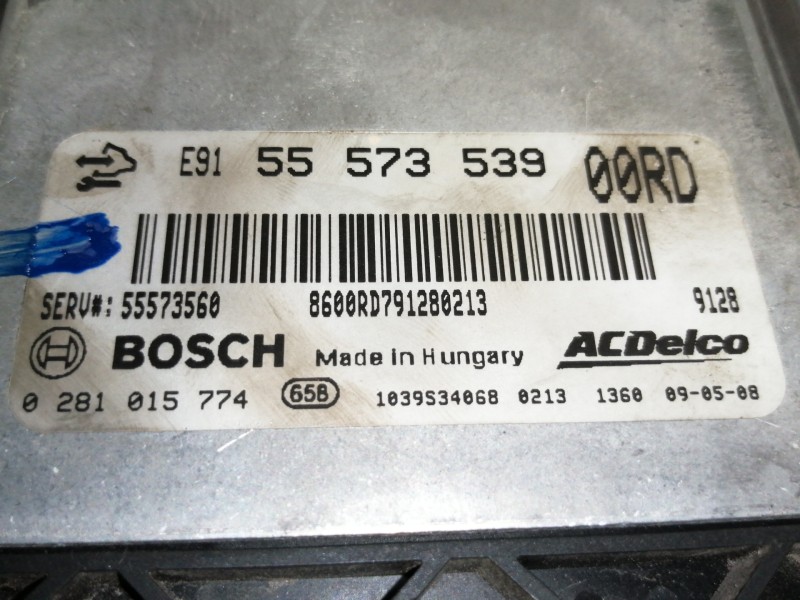 Recambio de centralita motor uce para opel insignia berlina cosmo referencia OEM IAM 55573539 0281015774 55573560