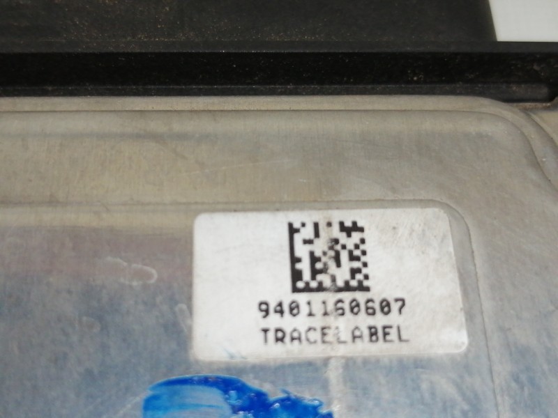 Recambio de centralita motor uce para opel insignia berlina cosmo referencia OEM IAM 55573539 0281015774 55573560