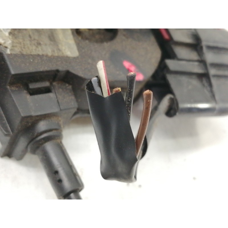 Recambio de cerradura puerta trasera derecha para opel insignia berlina cosmo referencia OEM IAM 3023880  