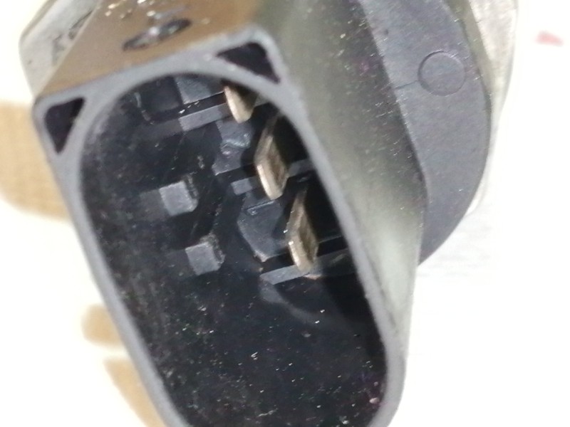 Recambio de rampa inyectora para mercedes-benz clase clk (w209) coupe 320 cdi (209.320) referencia OEM IAM A6420702695  