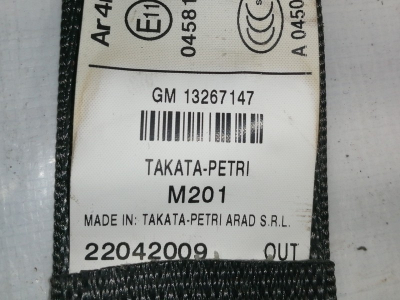 Recambio de cinturon seguridad trasero derecho para opel insignia berlina cosmo referencia OEM IAM 13267147  