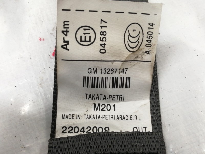 Recambio de cinturon seguridad trasero izquierdo para opel insignia berlina cosmo referencia OEM IAM 13267147  