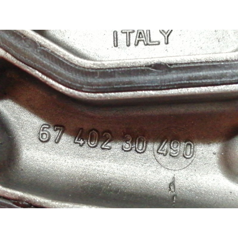 Recambio de soporte filtro aceite para mercedes-benz clase clk (w209) coupe 320 cdi (209.320) referencia OEM IAM A6421800010  