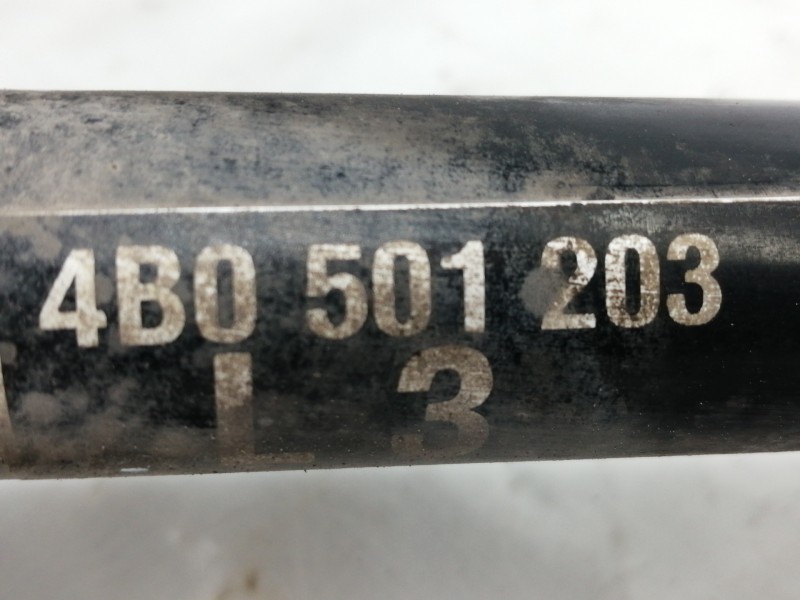 Recambio de transmision trasera izquierda para audi a6 berlina (4b2) 2.4 (121kw) referencia OEM IAM 4B0501203  