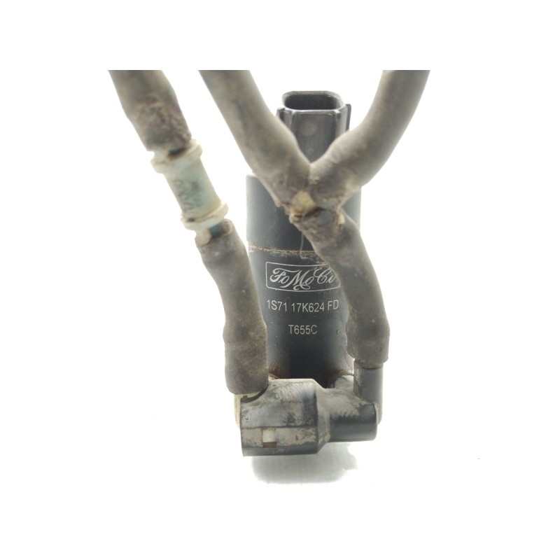 Recambio de bomba limpia para volvo xc70 2.4 d awd kinetic referencia OEM IAM 1S7117K624  