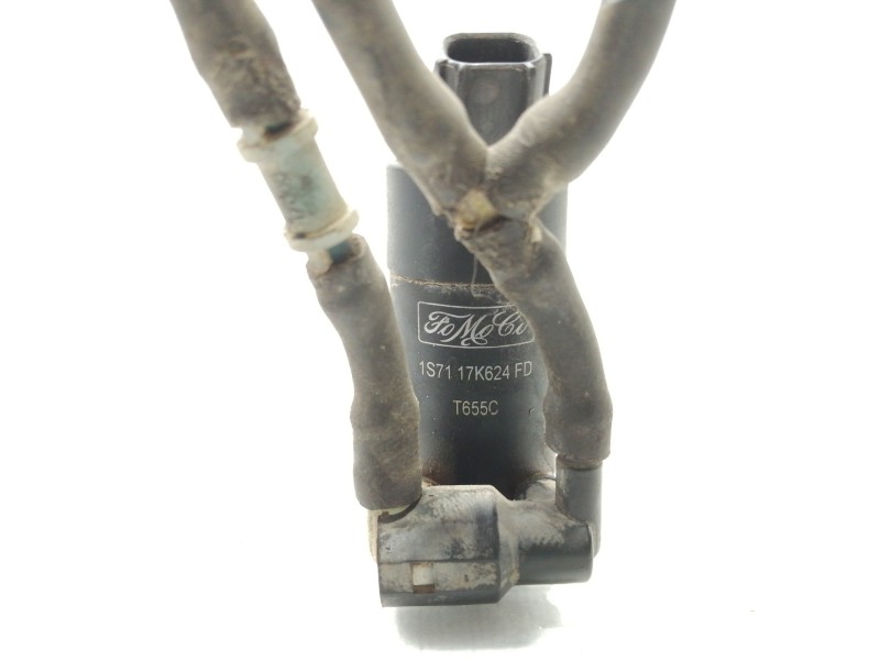 Recambio de bomba limpia para volvo xc70 2.4 d awd kinetic referencia OEM IAM 1S7117K624  