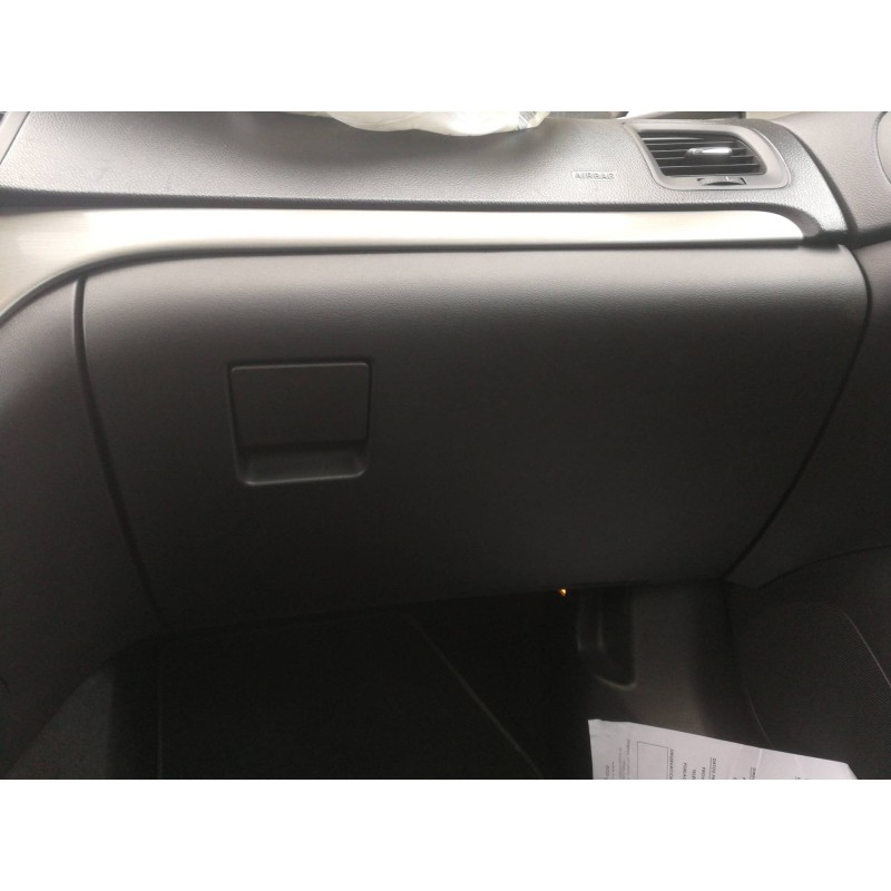 Recambio de guantera para opel insignia berlina cosmo referencia OEM IAM 13308554  