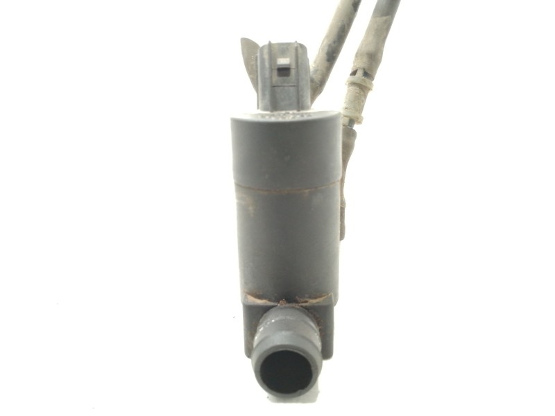 Recambio de bomba limpia para volvo xc70 2.4 d awd kinetic referencia OEM IAM 1S7117K624  