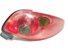 Recambio de piloto trasero derecho para peugeot 206 cc cc quiksilver referencia OEM IAM   