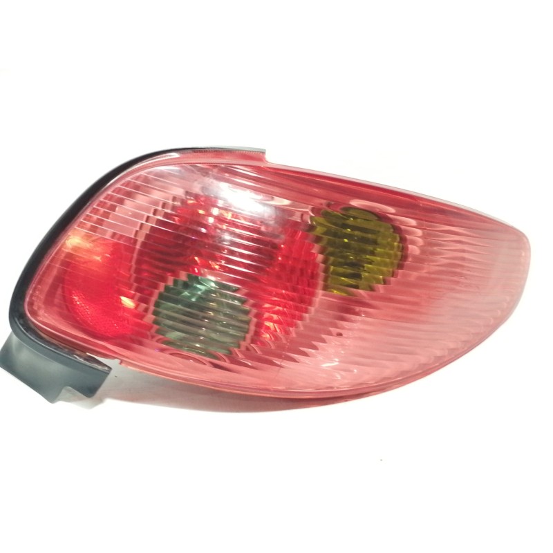 Recambio de piloto trasero derecho para peugeot 206 cc cc quiksilver referencia OEM IAM   