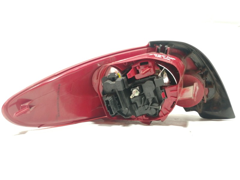 Recambio de piloto trasero derecho para peugeot 206 cc cc quiksilver referencia OEM IAM   