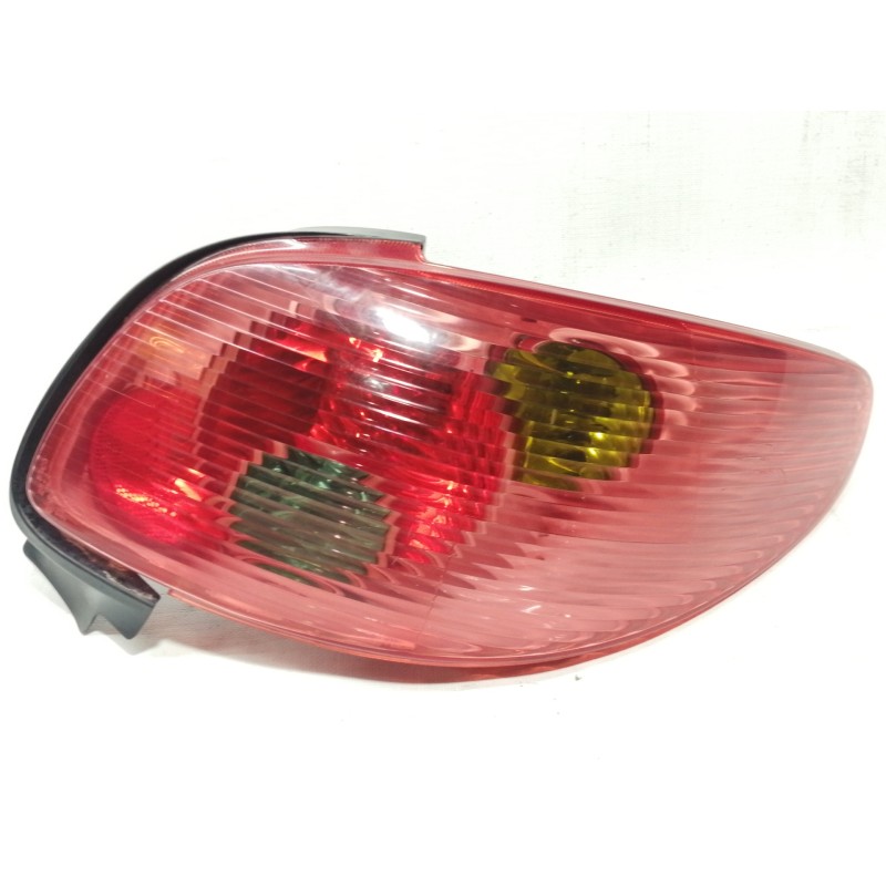 Recambio de piloto trasero derecho para peugeot 206 cc cc quiksilver referencia OEM IAM   