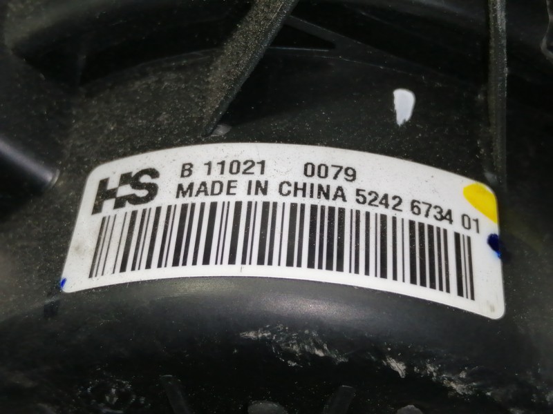 Recambio de motor calefaccion para opel insignia berlina cosmo referencia OEM IAM 5242673401  