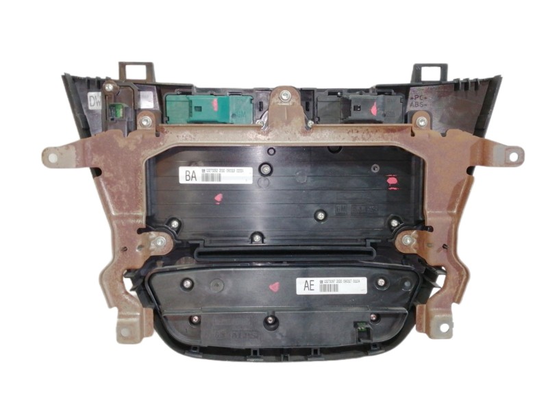 Recambio de mando multifuncion para opel insignia berlina cosmo referencia OEM IAM 13273252  