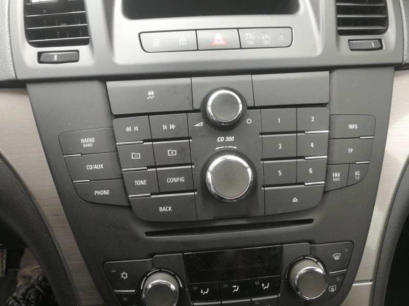 Recambio de mando multifuncion para opel insignia berlina cosmo referencia OEM IAM 13273252  