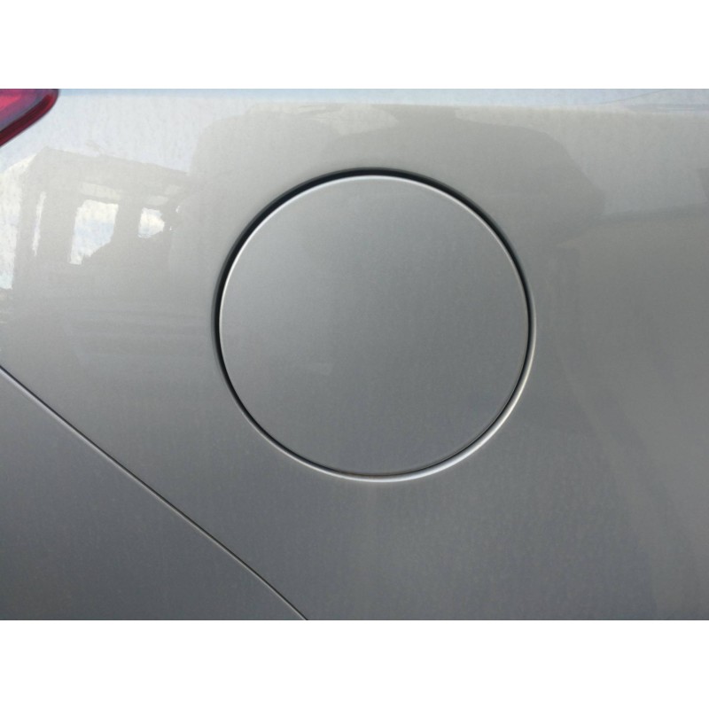 Recambio de tapa exterior combustible para opel insignia berlina cosmo referencia OEM IAM 13267340  