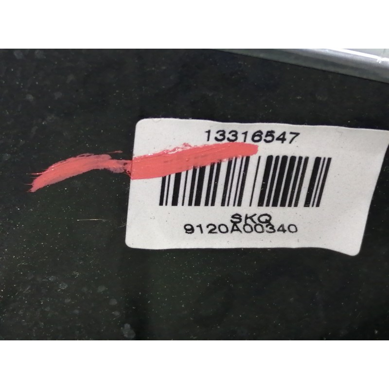 Recambio de volante para opel insignia berlina cosmo referencia OEM IAM 13316547  