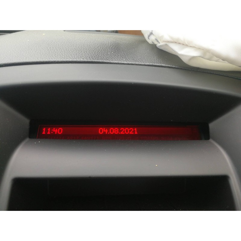 Recambio de pantalla multifuncion para opel insignia berlina cosmo referencia OEM IAM 13233977F  