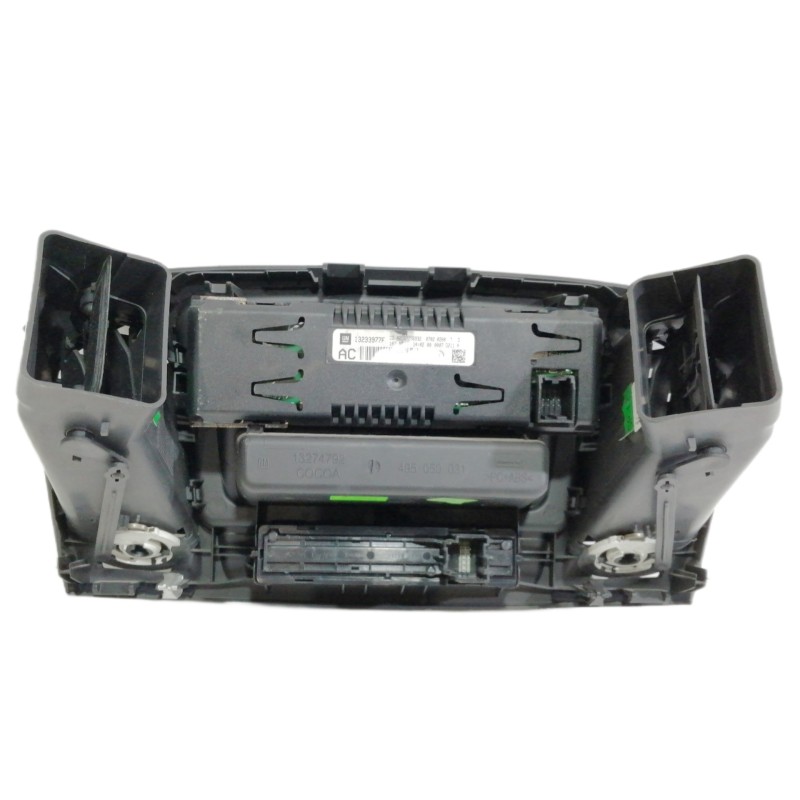 Recambio de pantalla multifuncion para opel insignia berlina cosmo referencia OEM IAM 13233977F  