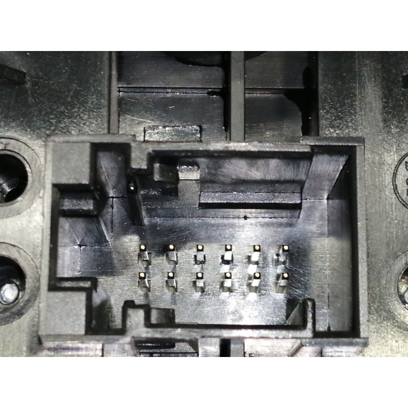 Recambio de mando luces para opel zafira b essentia referencia OEM IAM 13205868  