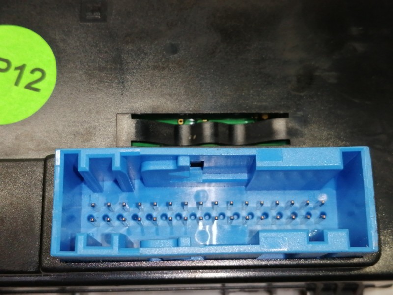 Recambio de mando calefaccion / aire acondicionado para opel zafira b essentia referencia OEM IAM 13231053 0AM7508C68 