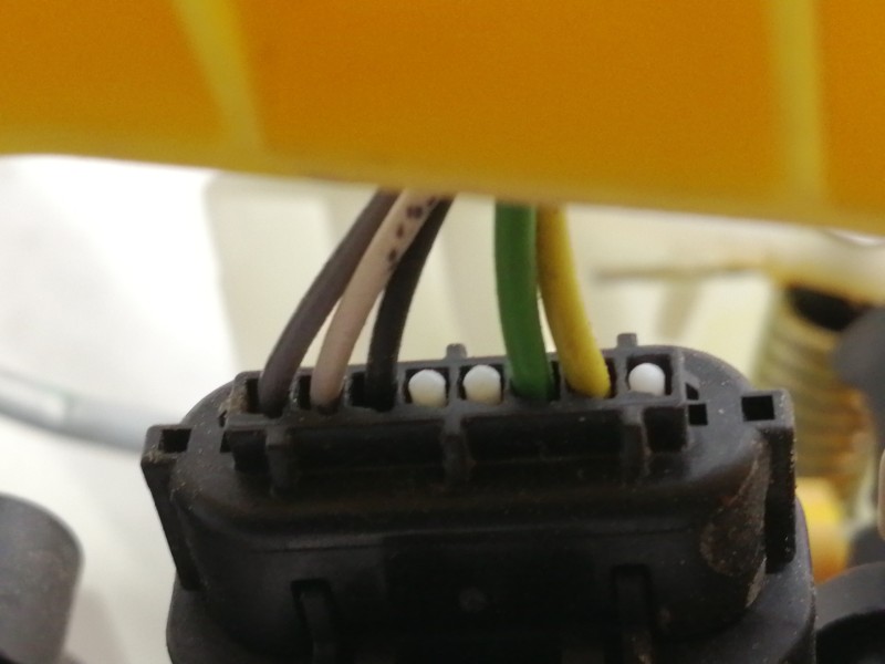 Recambio de cerradura puerta trasera derecha para kia xceed business referencia OEM IAM 81420J7300 23095CD064RH 81420J7300 