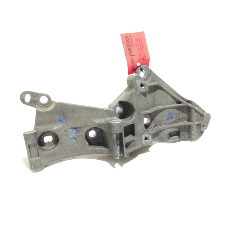 Recambio de soporte alternador para nissan qashqai (j10) 1.5 turbodiesel cat referencia OEM IAM 8200072727  