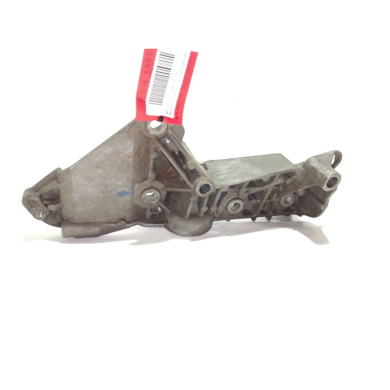 Recambio de soporte alternador para nissan qashqai (j10) 1.5 turbodiesel cat referencia OEM IAM 8200072727  