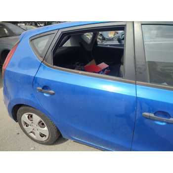 PUERTA TRASERA DERECHA 770042R010 