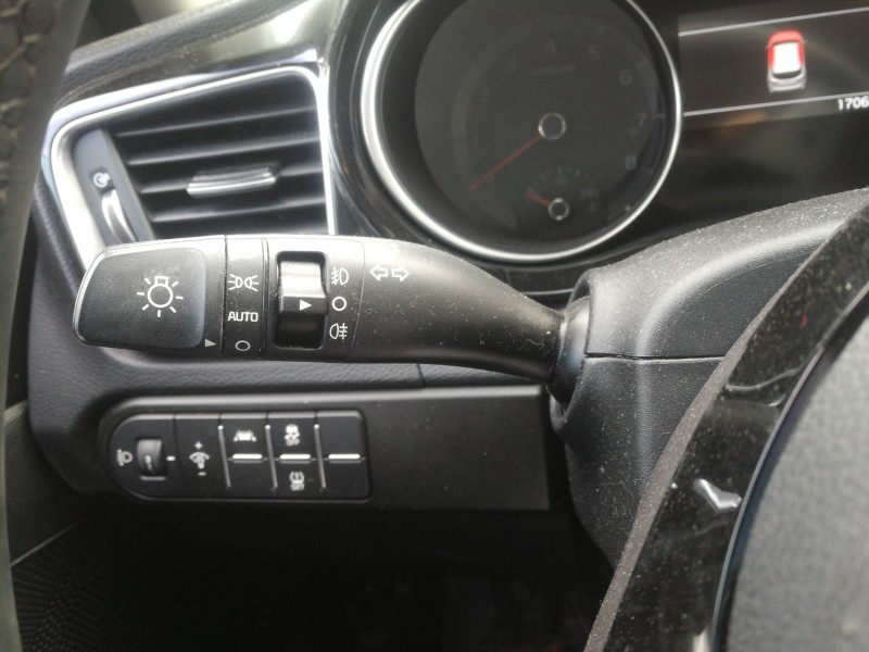 Recambio de mando luces para kia xceed business referencia OEM IAM 93700J7270 41W1011000 C27K000141