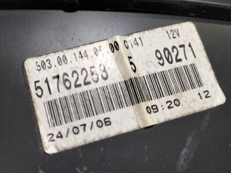 Recambio de cuadro instrumentos para fiat doblo (119) 1.9 jtd cat referencia OEM IAM 51762258  