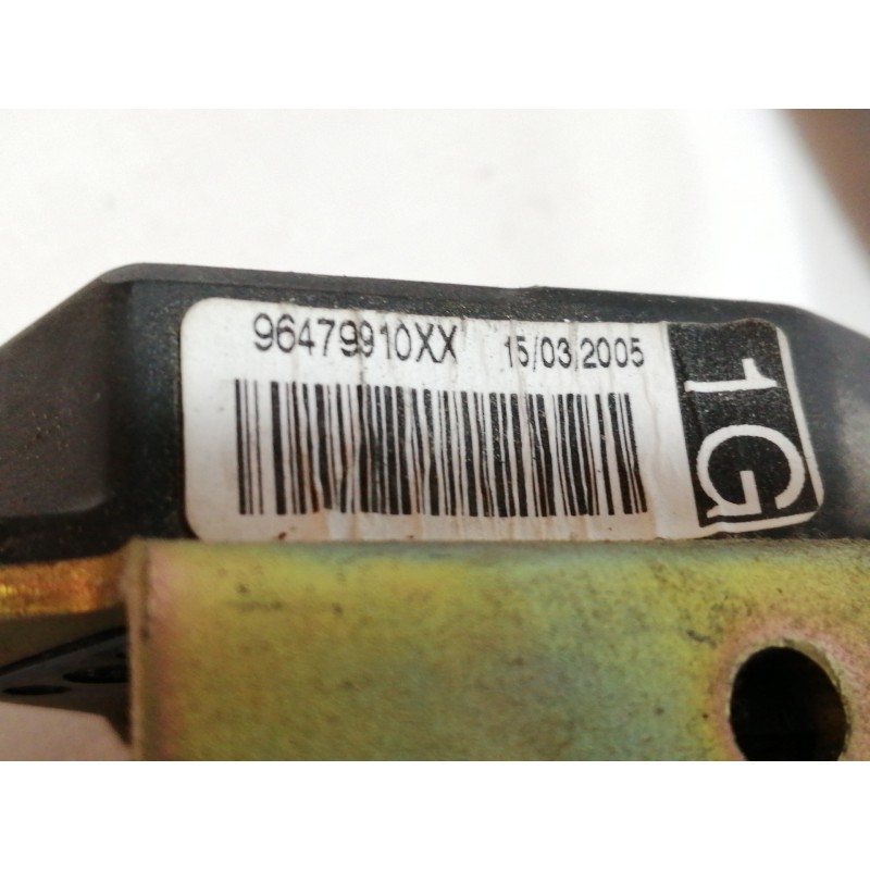 Recambio de cinturon seguridad delantero izquierdo para citroën c4 berlina 1.6 16v hdi referencia OEM IAM 96479910XX  3 PUERTAS