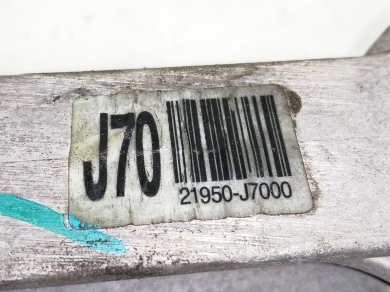 Recambio de soporte motor derecho para kia xceed business referencia OEM IAM 21950J7000  